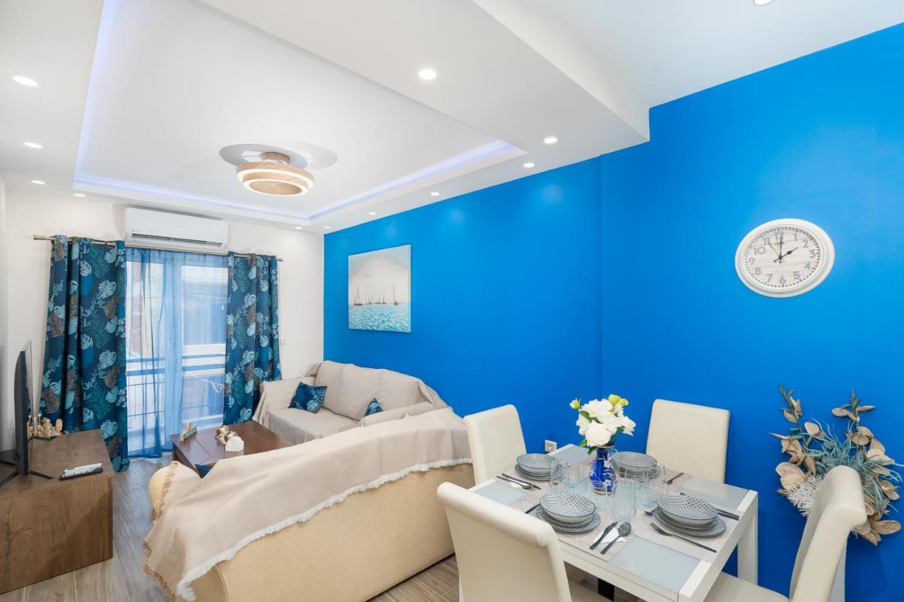Artemis Bay Apartments Near Sea And Airport Buitenkant foto